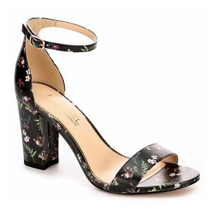 Floral print open toe sandal